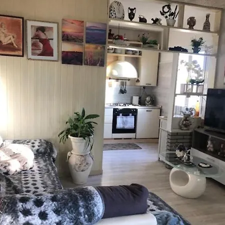 Con Vista, Camino Serretto